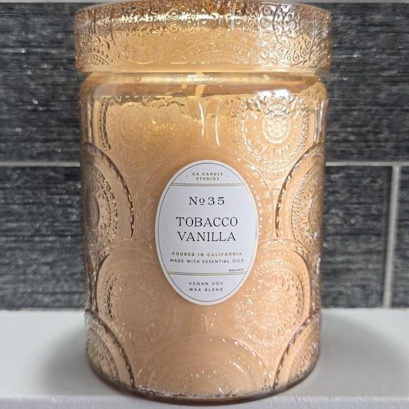 Leoben Co Other - NEW VIRAL SUMMER Leoben Co "TOBACCO Vanilla" Candle - 18oz - Never Used